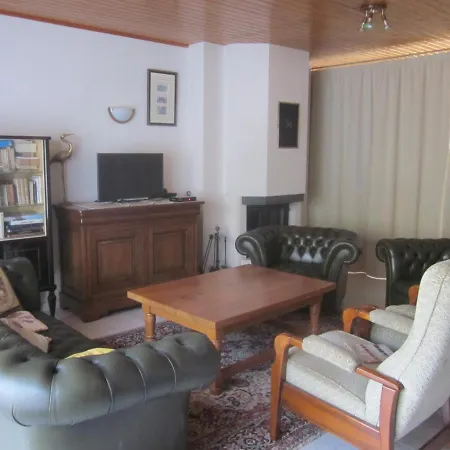 Location Les Bains 15 Personnes بيت للعطل La Brée-les-Bains