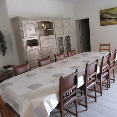 Location Les Bains 15 Personnes Tatil Evi *