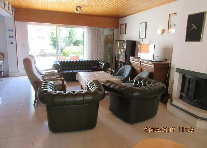 Location Les Bains 15 Personnes