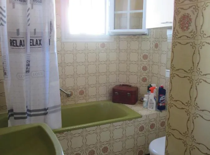 Location Les Bains 15 Personnes * La Brée-les-Bains