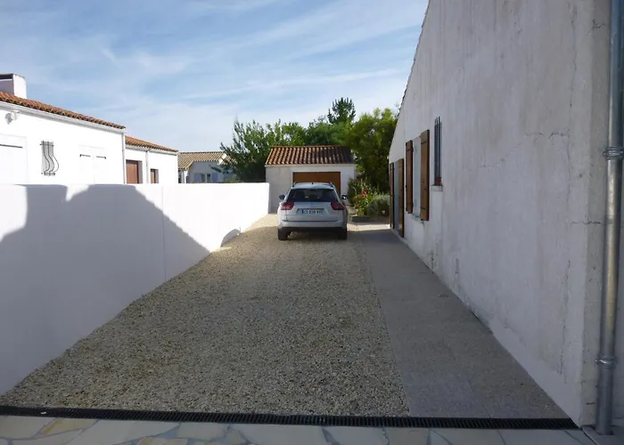 Location Les Bains 15 Personnes